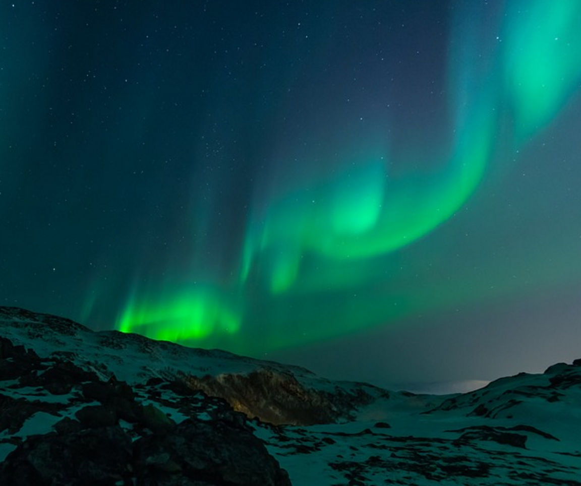 The first destination on the travel bucket list is Aurora Borealis. This natural marvel is one of the most spectacular sights in the night sky. 