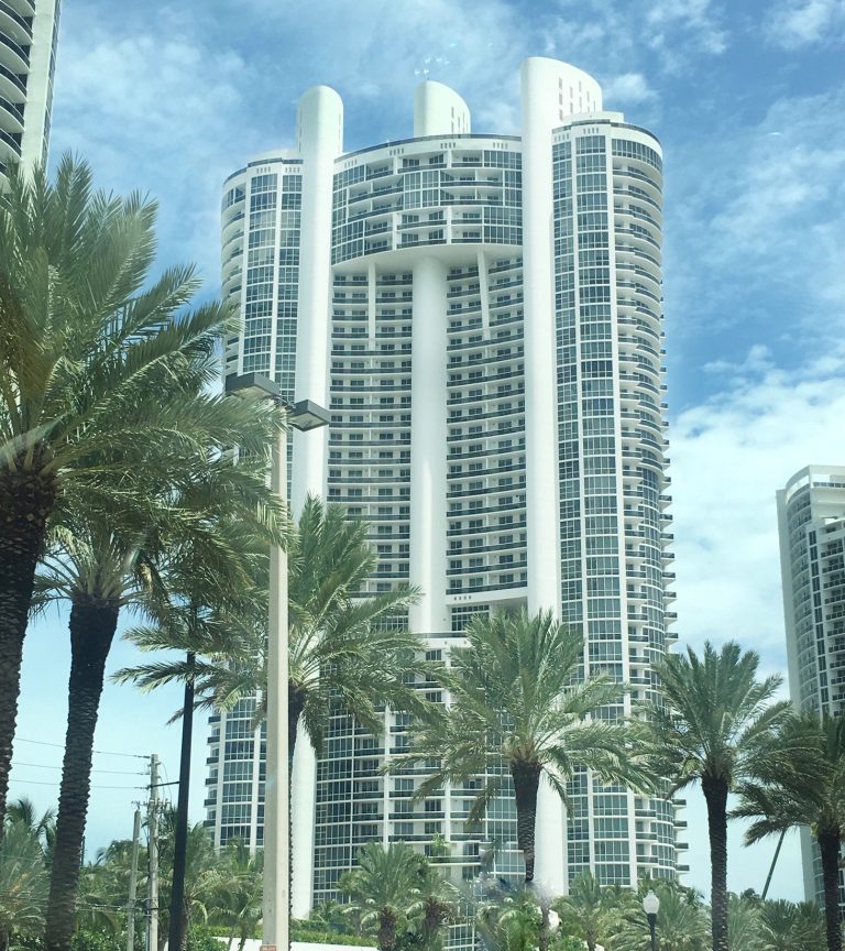 tidal cove miami